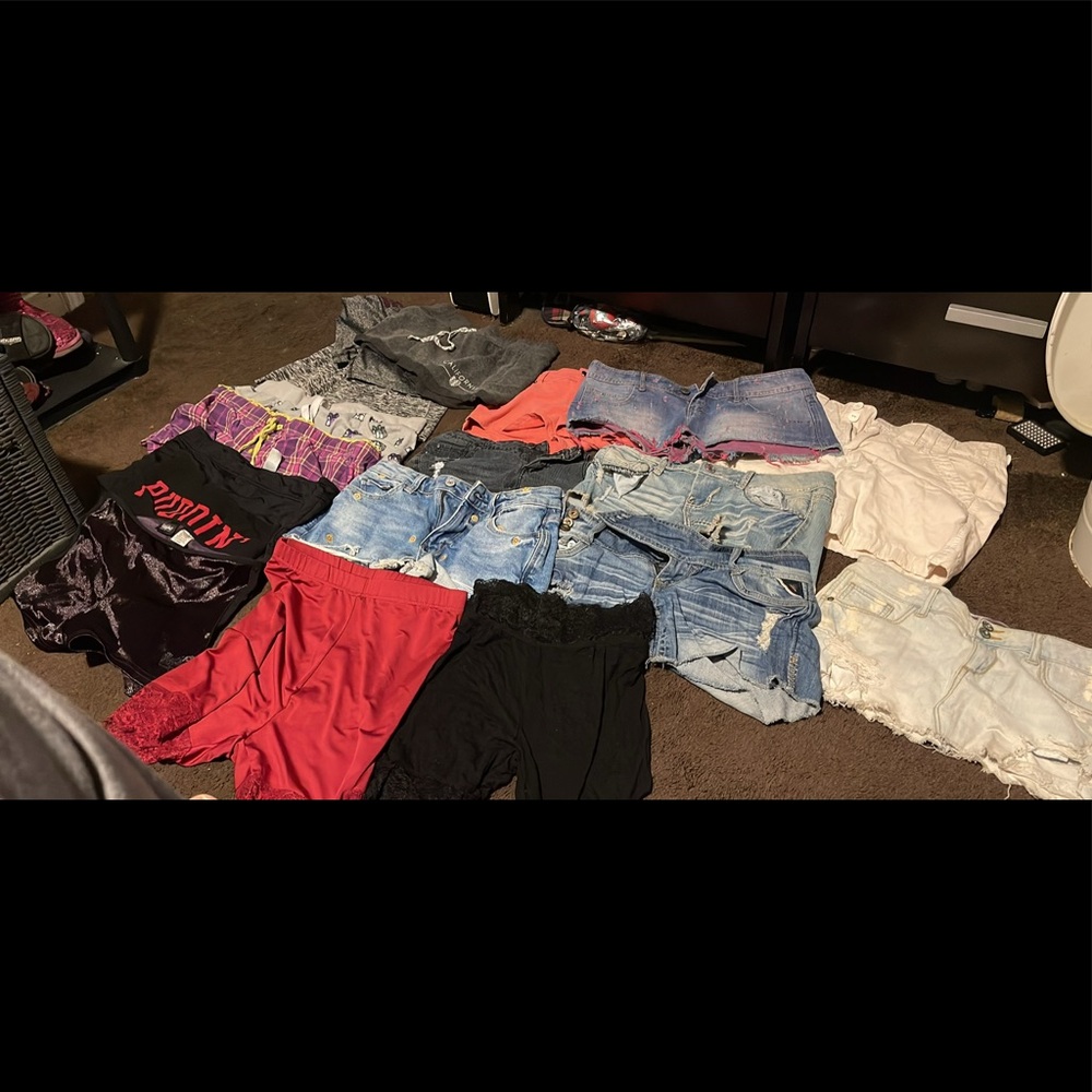 Hot girl Summer shorts (18 pairs) size M